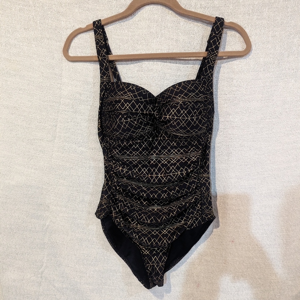 Niptuck swim black gold gem, size 6 (I)